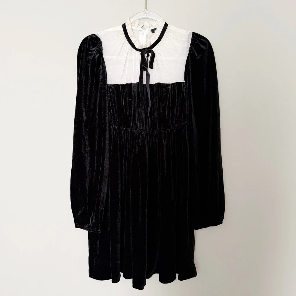 Jacqie the label baby doll dress velvet black coquette holiday party - Picture 2 of 6
